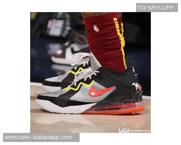 NBA球员赛季球鞋消耗揭秘篮网球员亲自分享使用心得